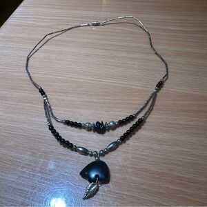 Vintage Southwestern Style Black Stone Bead Necklace Barrel Clasp Boho